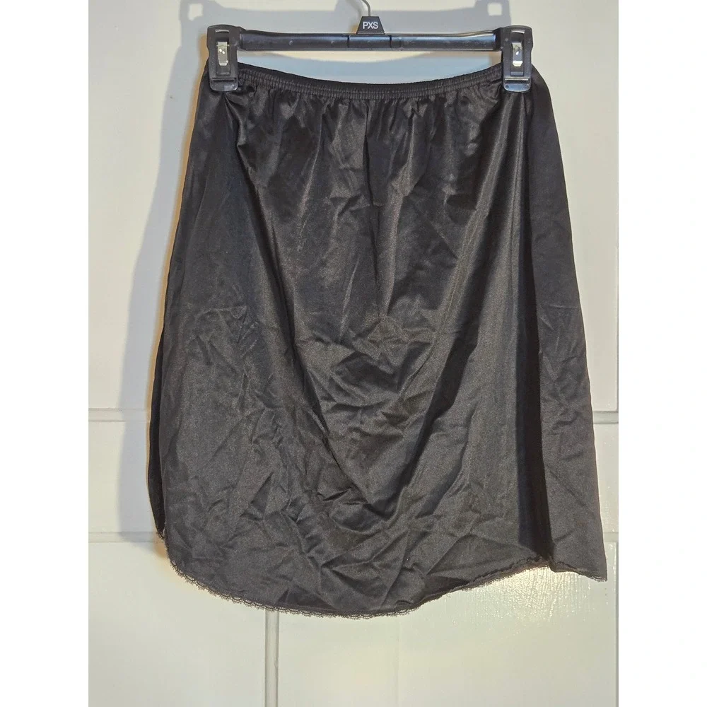 Vintage Vanity Fair Black Nylon Tricot Half Slip Lace Trim Side Slit Medium 20in